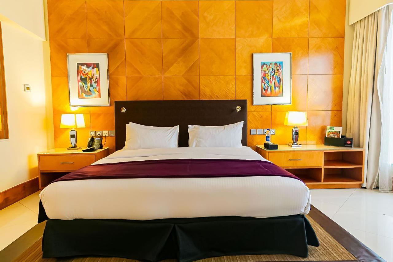 เดอะ ลากอส คอนติเนนตัล โฮเต็ล Hotel ภายนอก รูปภาพ